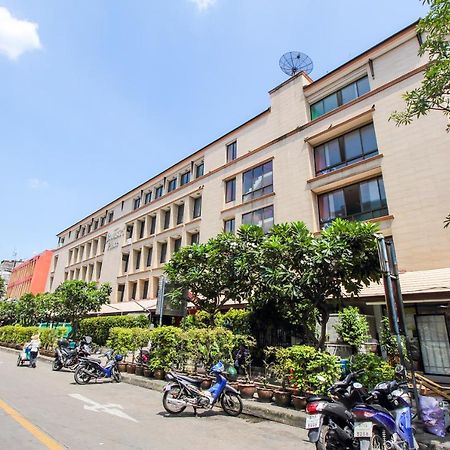 Oyo 434 Boonsiri Place Hotel Bangkok Exteriér fotografie