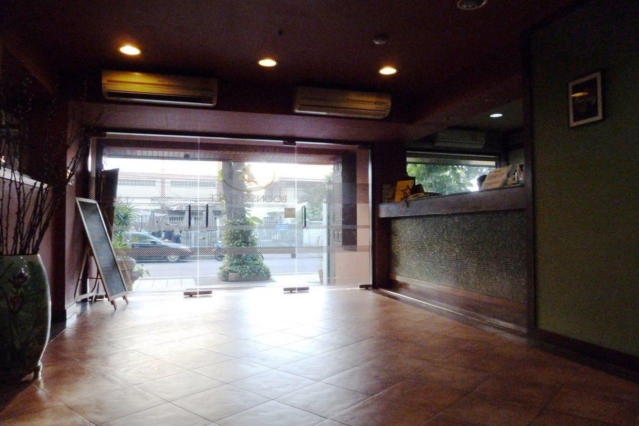 Oyo 434 Boonsiri Place Hotel Bangkok Exteriér fotografie