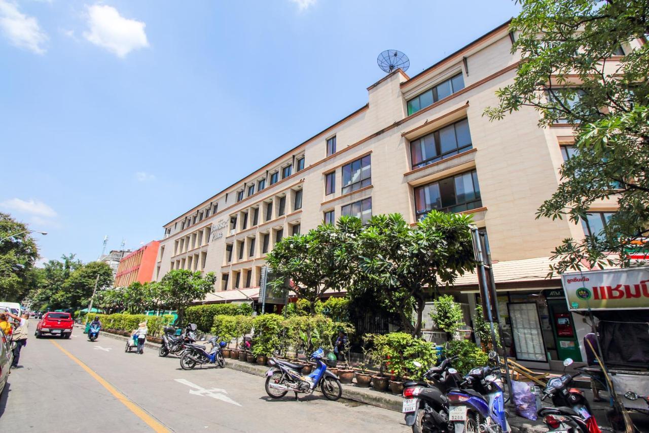 Oyo 434 Boonsiri Place Hotel Bangkok Exteriér fotografie