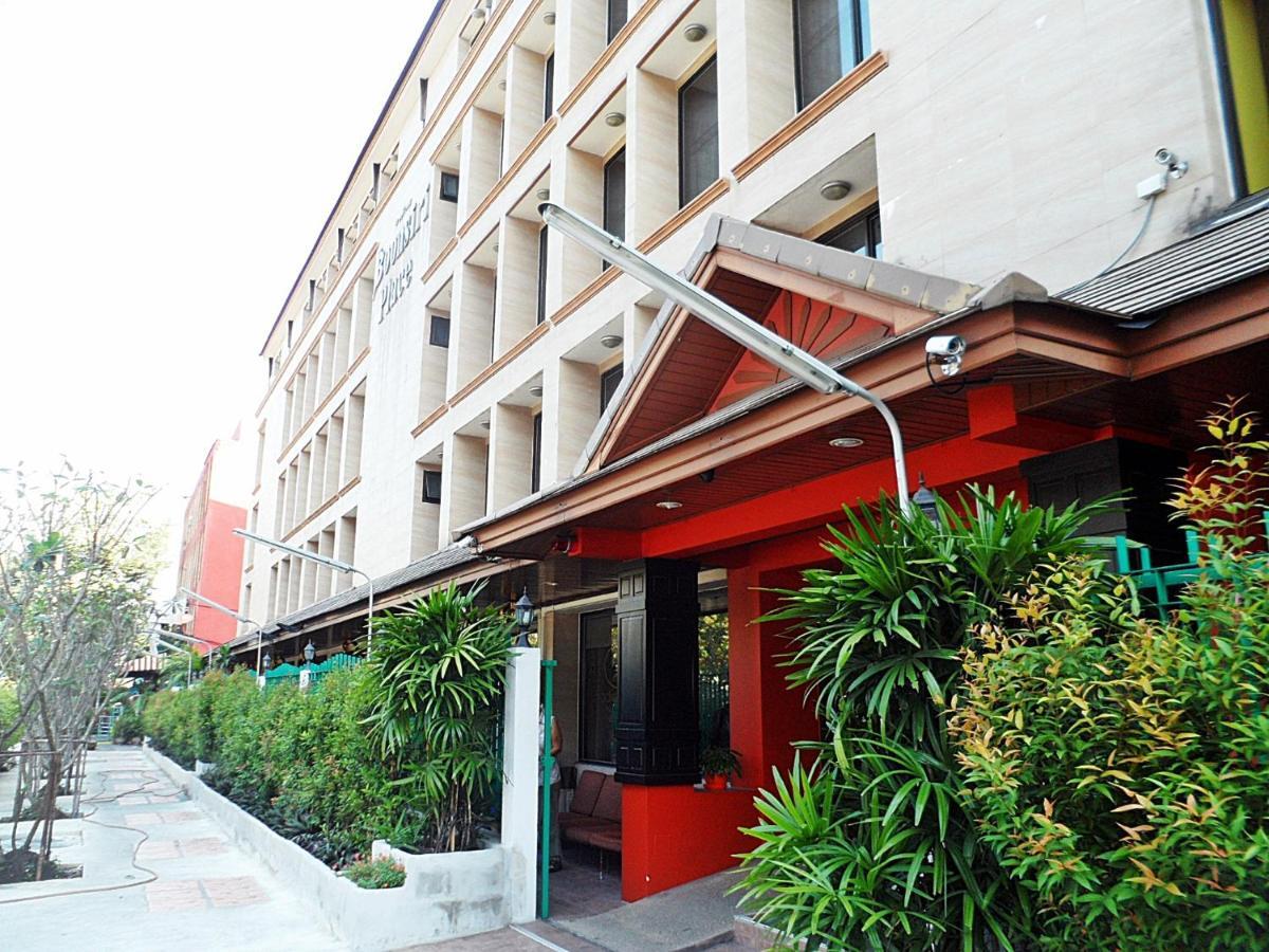 Oyo 434 Boonsiri Place Hotel Bangkok Exteriér fotografie
